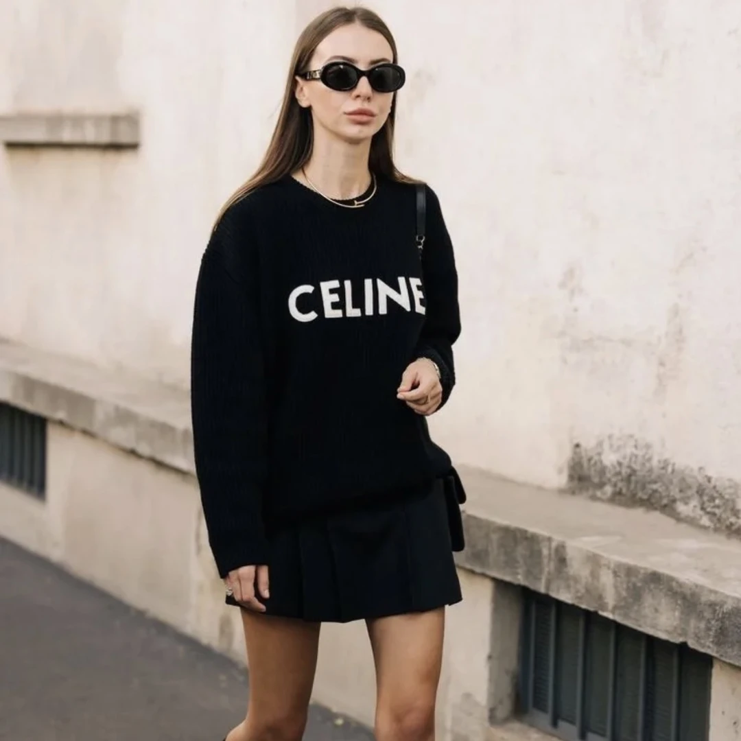 全新未使用 Celine/思琳 积分-100汤/P205843784/经典logo毛衣