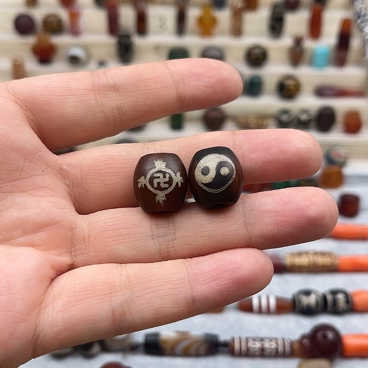 未镶嵌颈饰玛瑙/玉髓