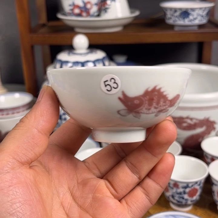 景德镇陶瓷厂里的