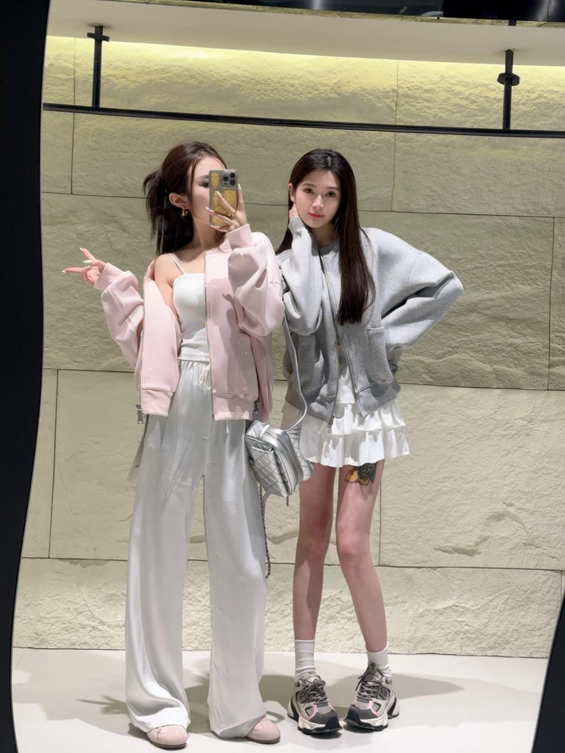 春季V领INS风夏季短外套长袖宽松气质慵懒风外套休闲时尚女