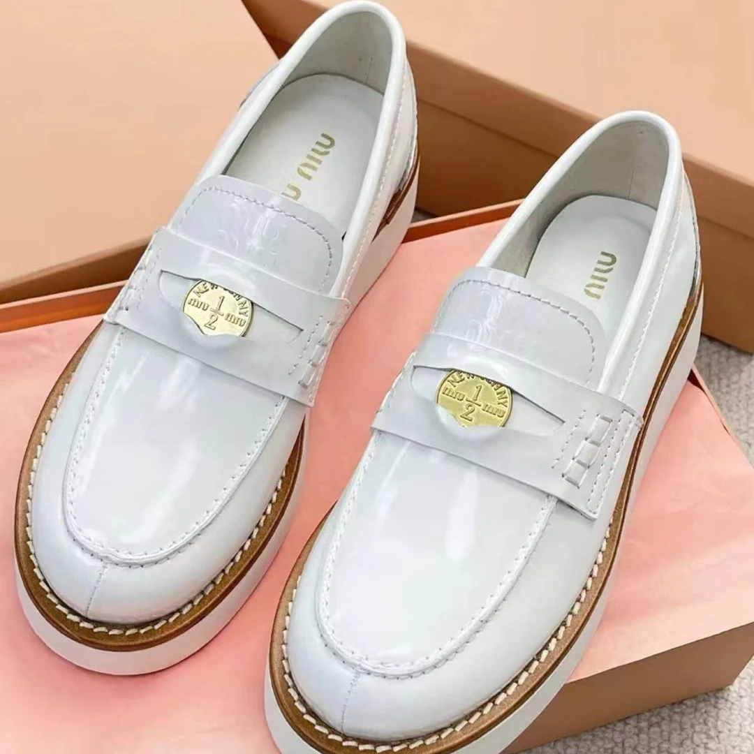 未使用 MIU MIU/缪缪 缪缪白色金币厚底乐福36.5