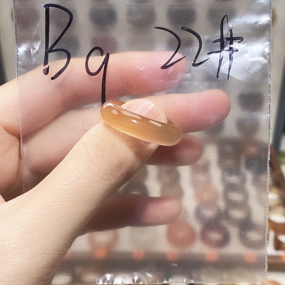 玛瑙/玉髓未镶嵌戒指港22码微瑕不退换