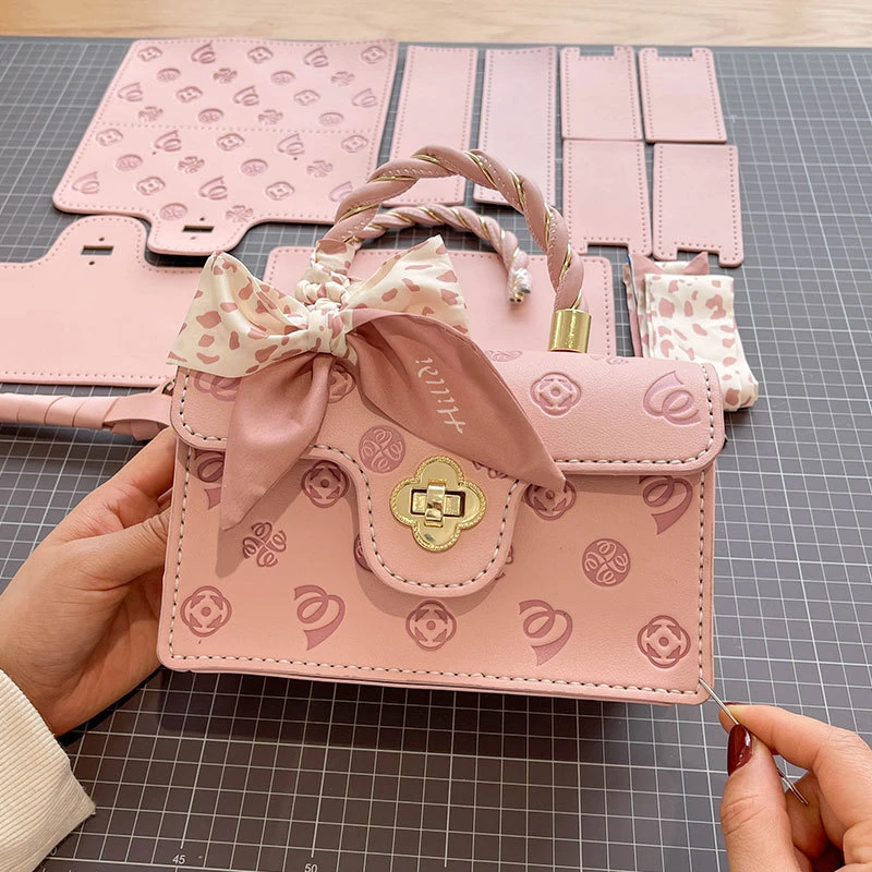 七夕节送女友小众时尚百搭小清新编织包包小方包斜挎包手工编织