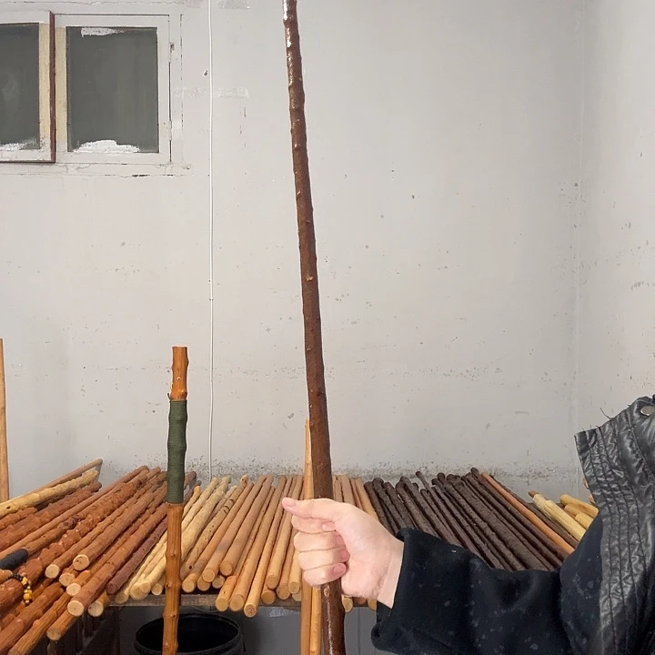 天***健秦岭石山兔儿条鞭杆