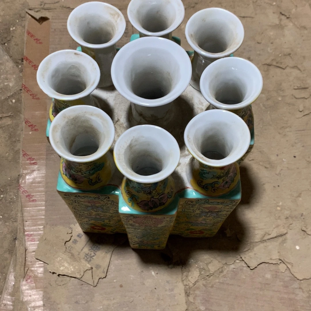 诚***金高端大气上档次瓷器。