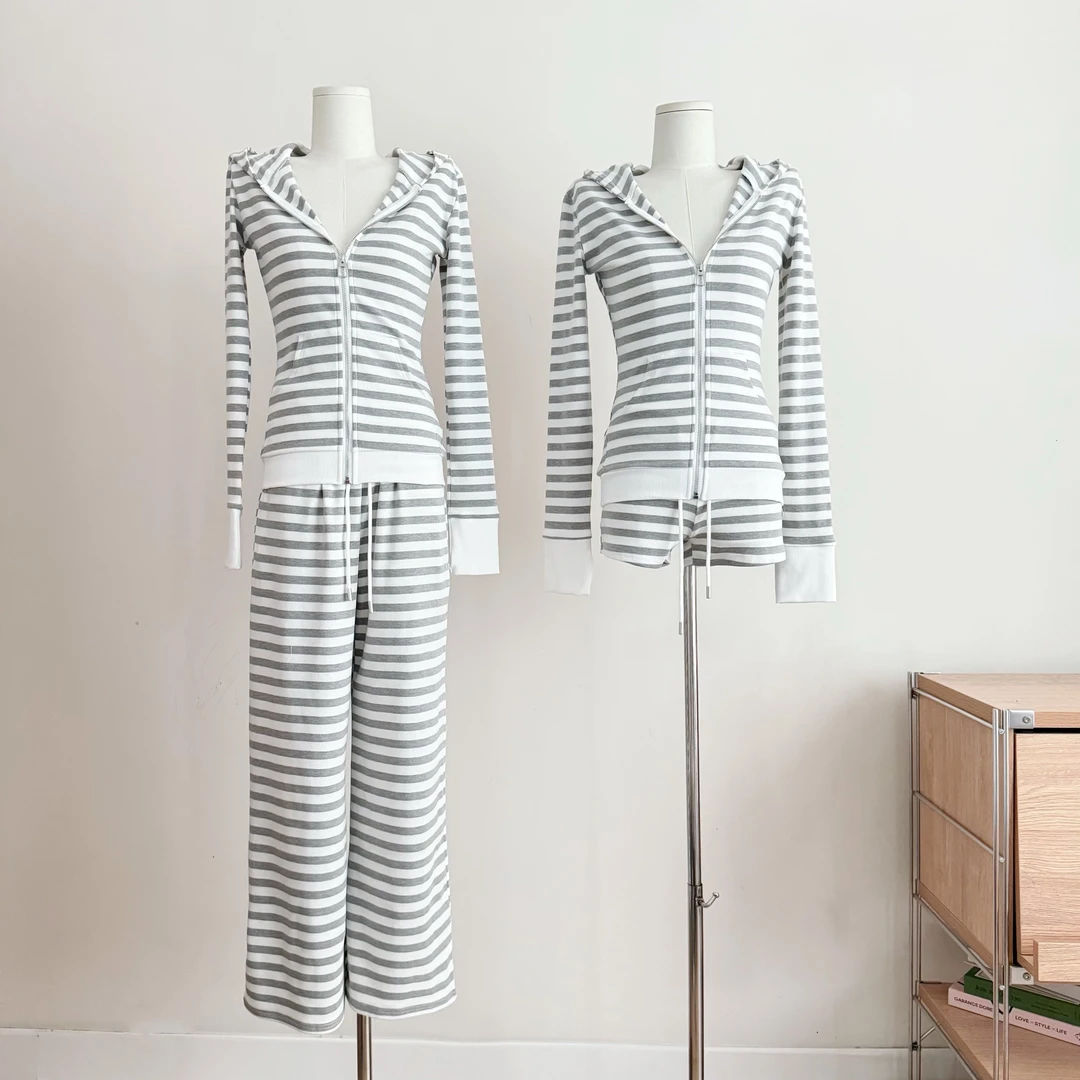 慵懒出街条纹套装懒人松弛感修身显瘦连帽外套阔腿直筒长裤