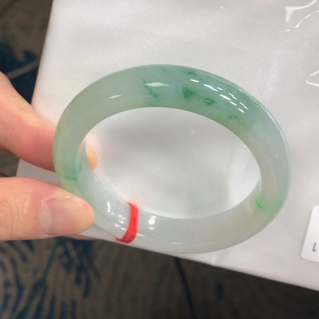 未镶嵌手镯翡翠翡翠