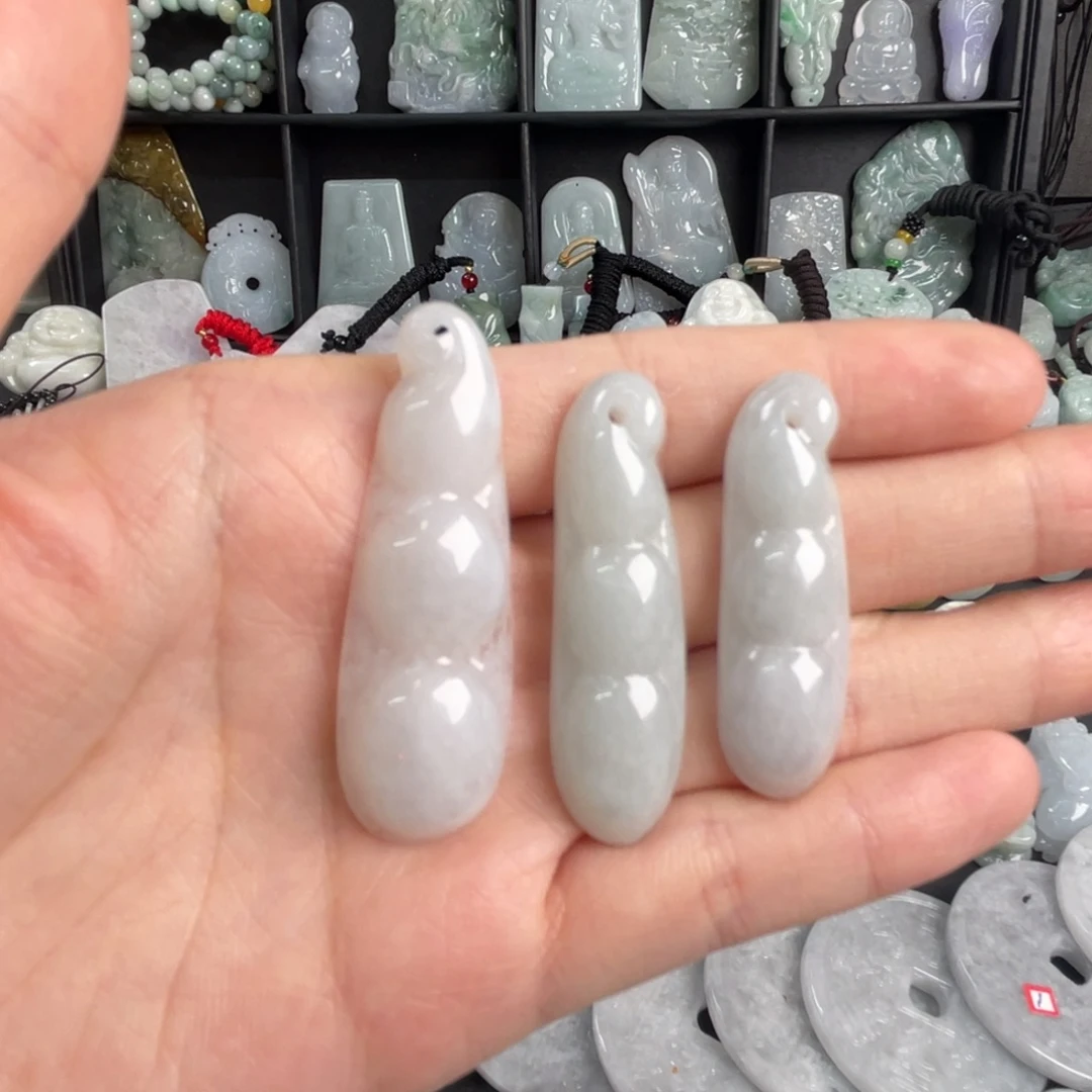 吊坠(不含链)未镶嵌翡翠瑕疵福利