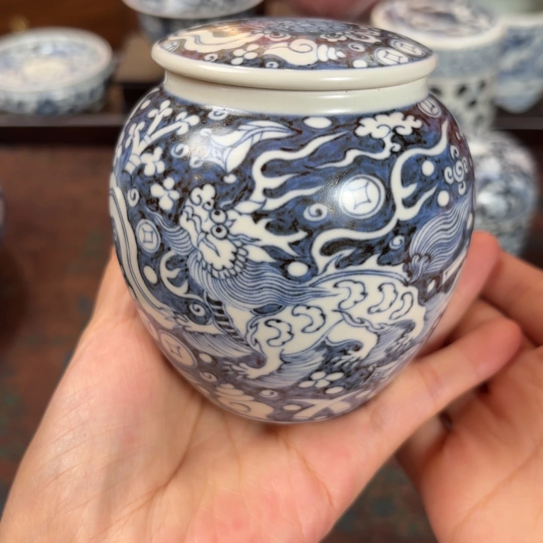蓝底瑞兽醒茶罐博陵