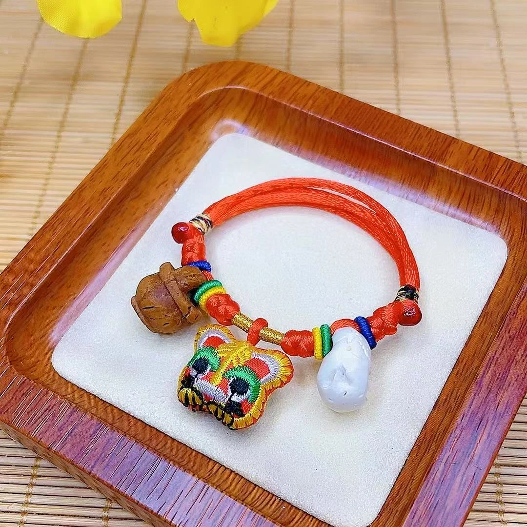 宝宝婴儿孕妇安睡防惊吓护士司机走夜路红绳