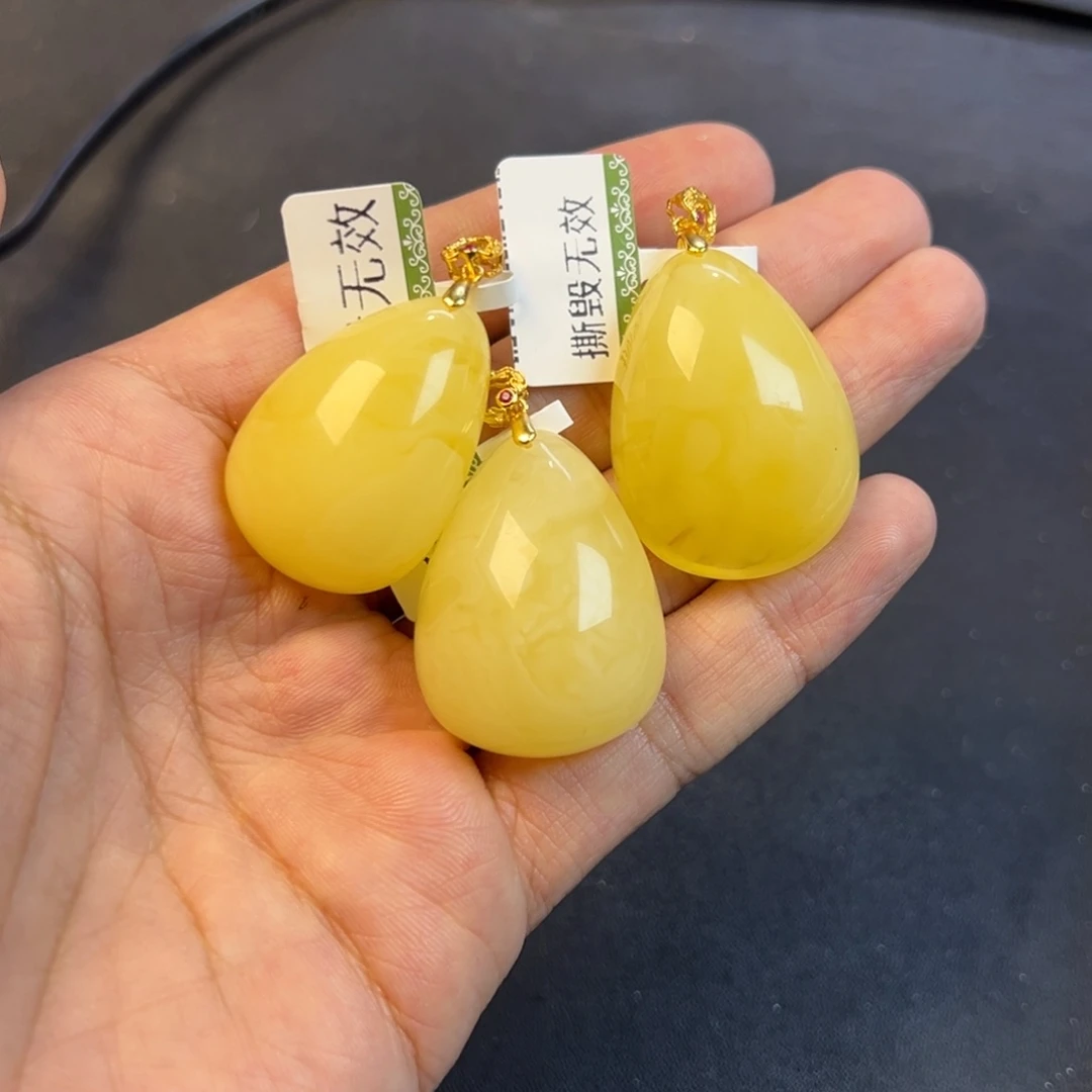 蜜蜡颈饰银S925镶嵌多样性高端老黄蜡蜜蜡水滴拍一发一