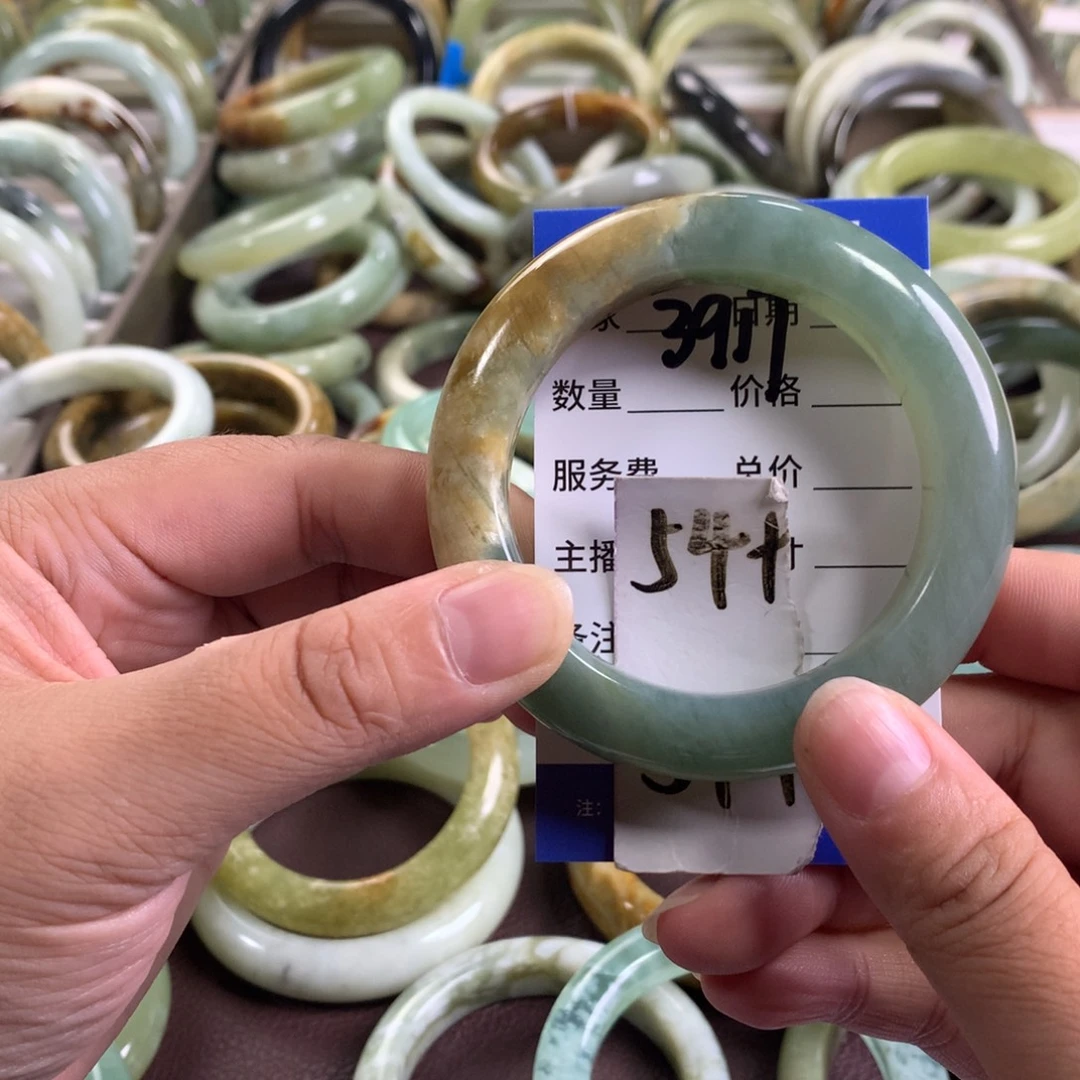 未镶嵌蛇纹石玉手镯3917