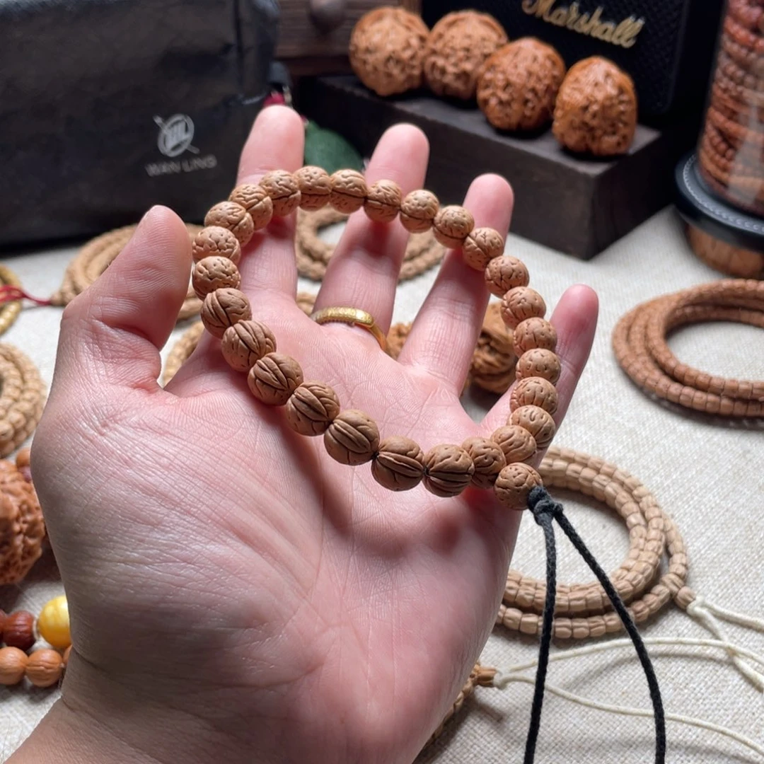 桃核吊坠桃核手持