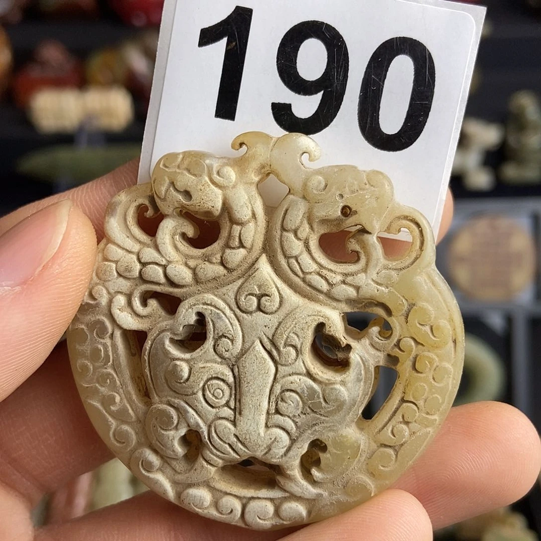 和田玉饰品未镶嵌