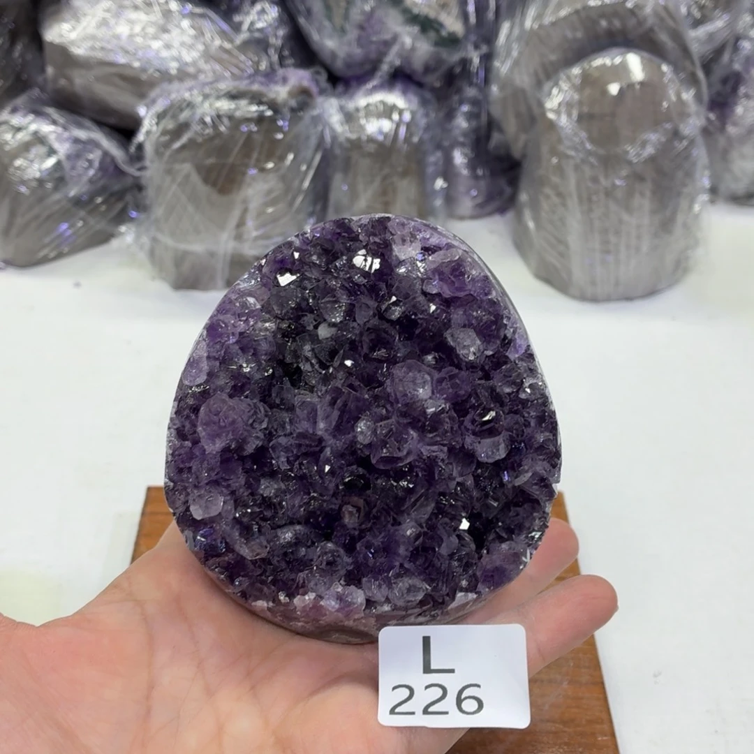 水晶摆件未镶嵌天然紫水晶