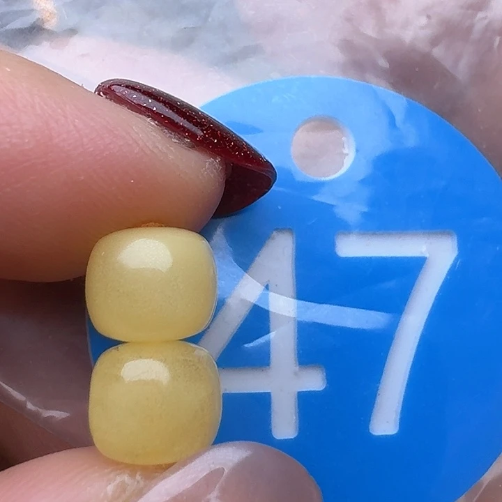 蜜蜡裸石未镶嵌金沙8m m