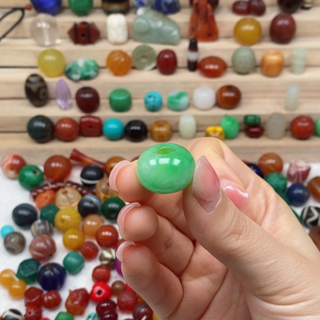 未镶嵌颈饰玛瑙/玉髓董*姐