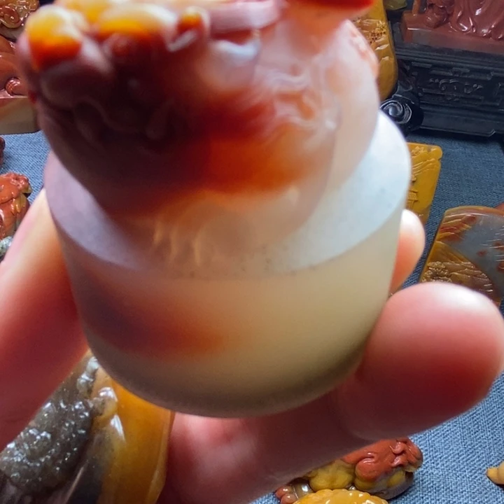 石英质玉（黄龙玉）合金颈饰