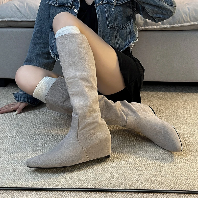 D9N1粗跟2025爆款长靴尖头过膝长筒网红真皮粗跟高跟长靴尖头过膝