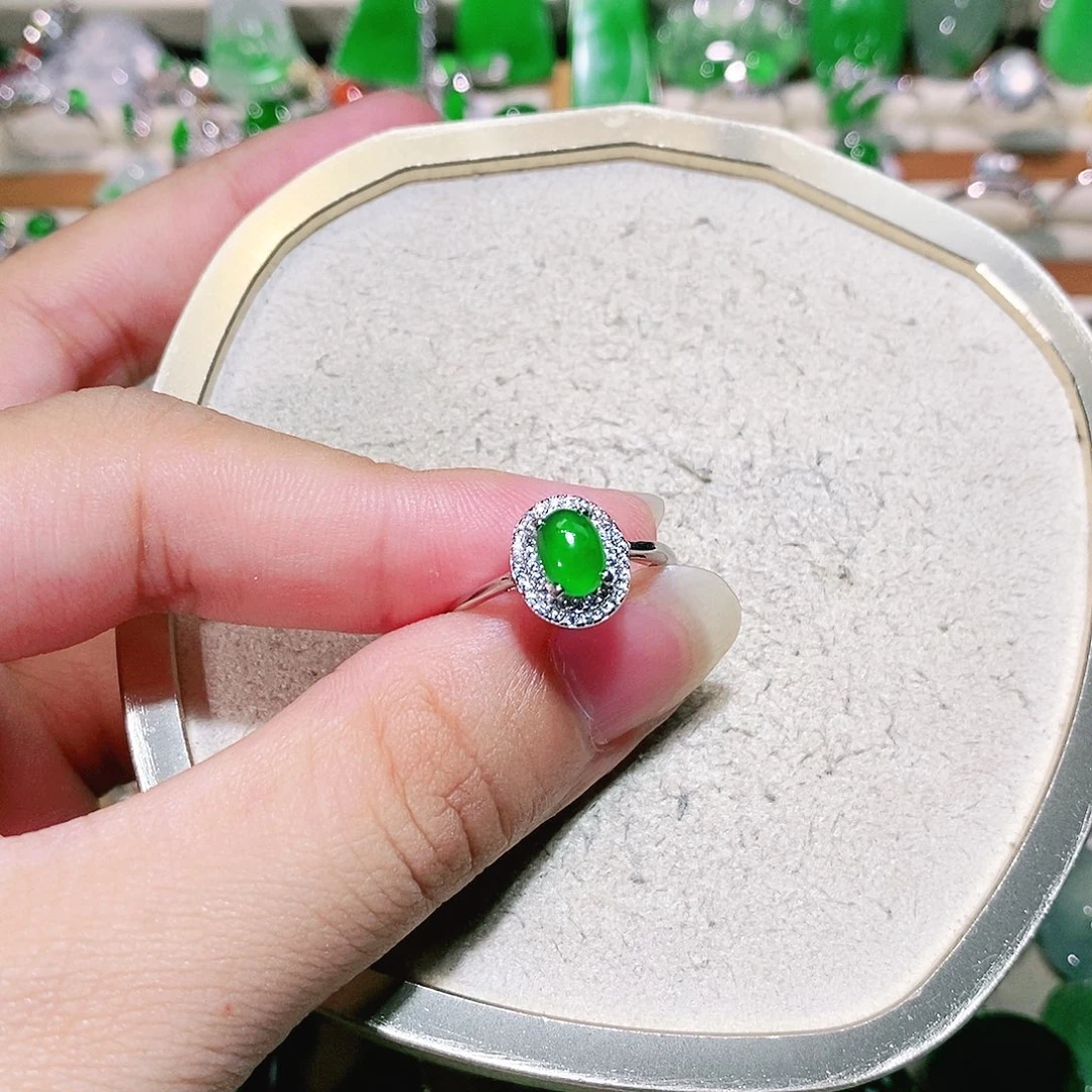 【闪购商品】翡翠挂件未镶嵌裸石