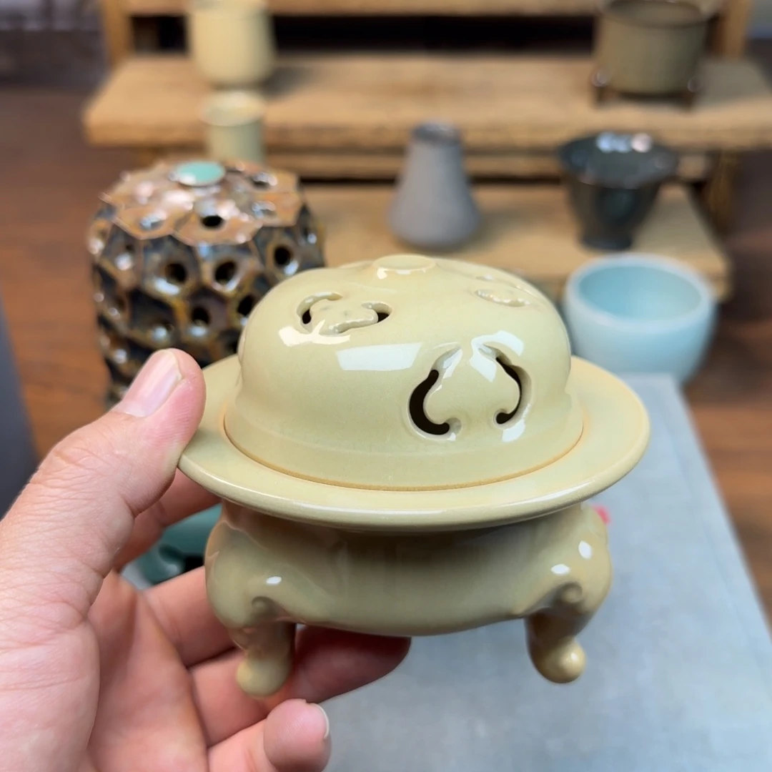 258885568888888889999