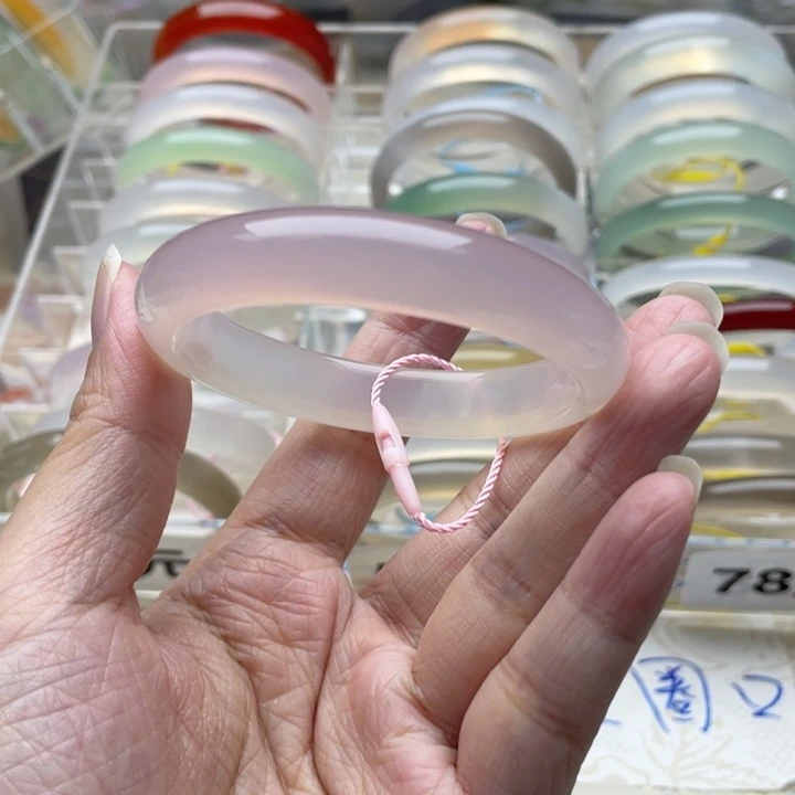 玛瑙/玉髓未镶嵌手镯52圈口