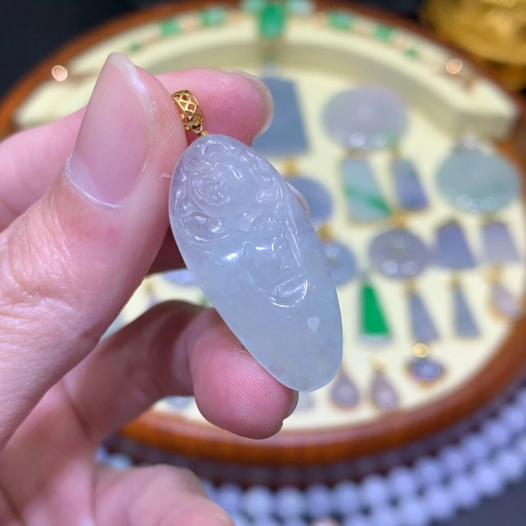 翡翠吊坠(不含链)18K金镶嵌