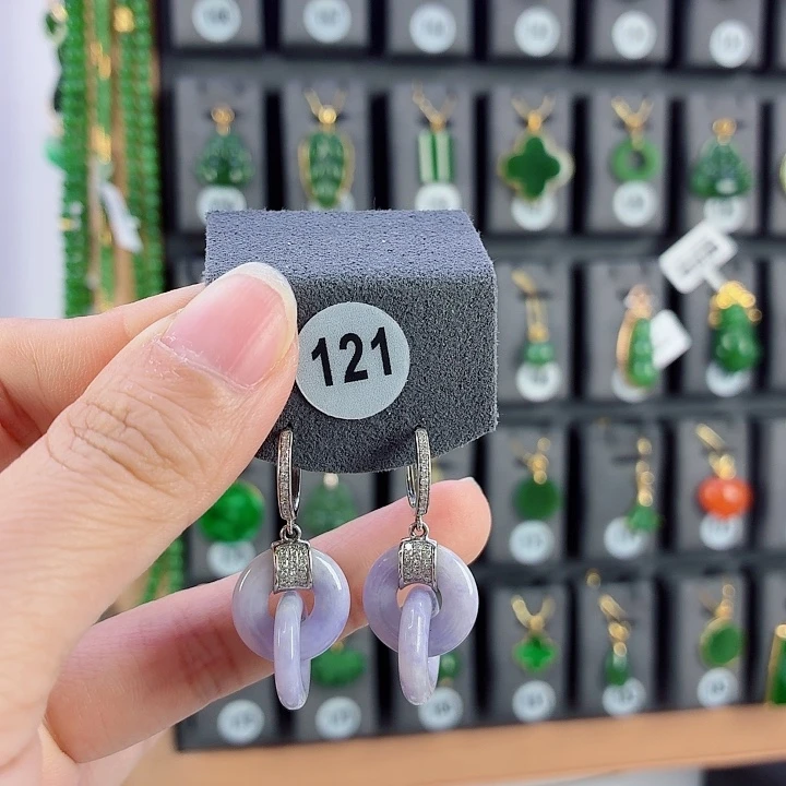 翡翠18K金镶嵌耳饰