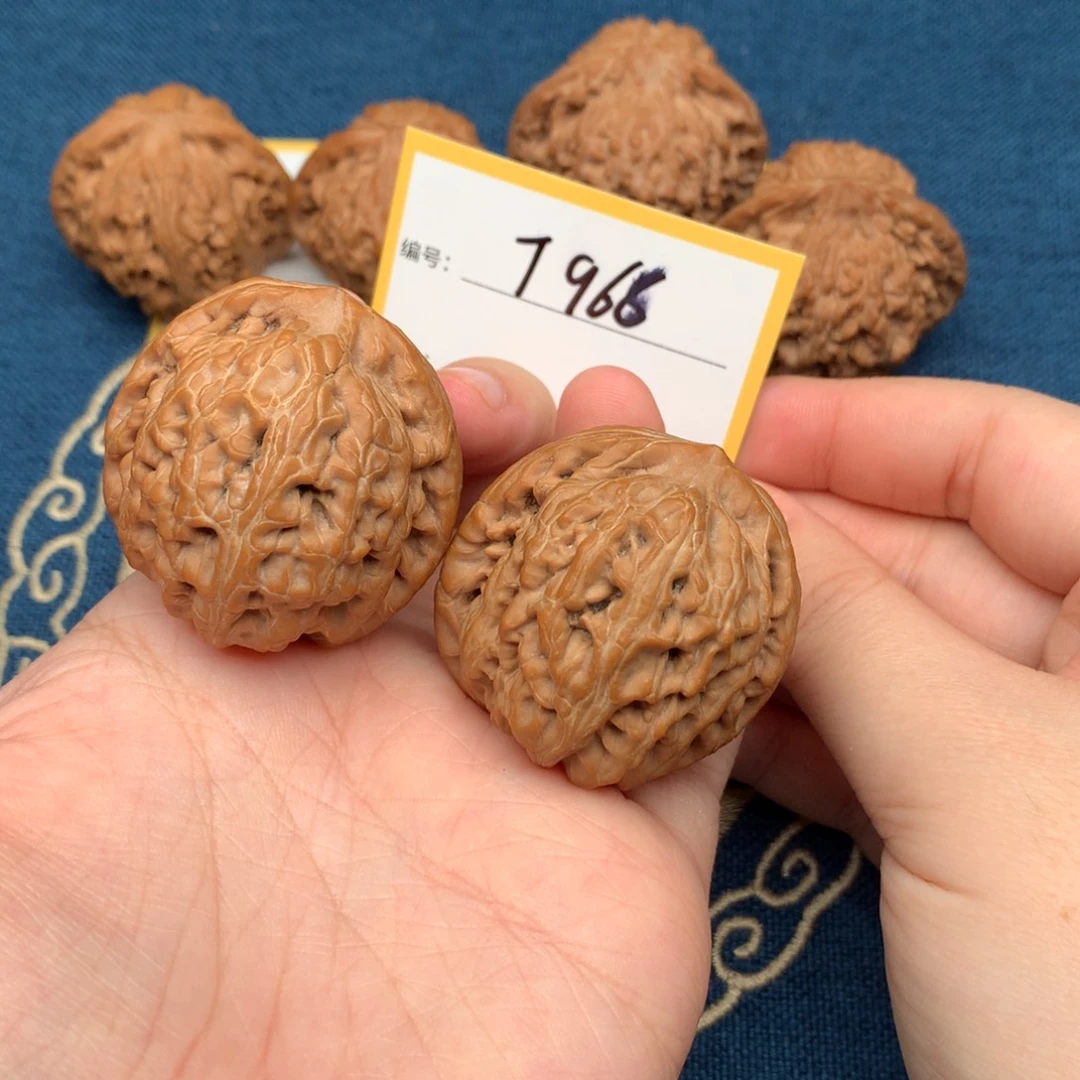 把件文玩核桃39红锦鲤 966