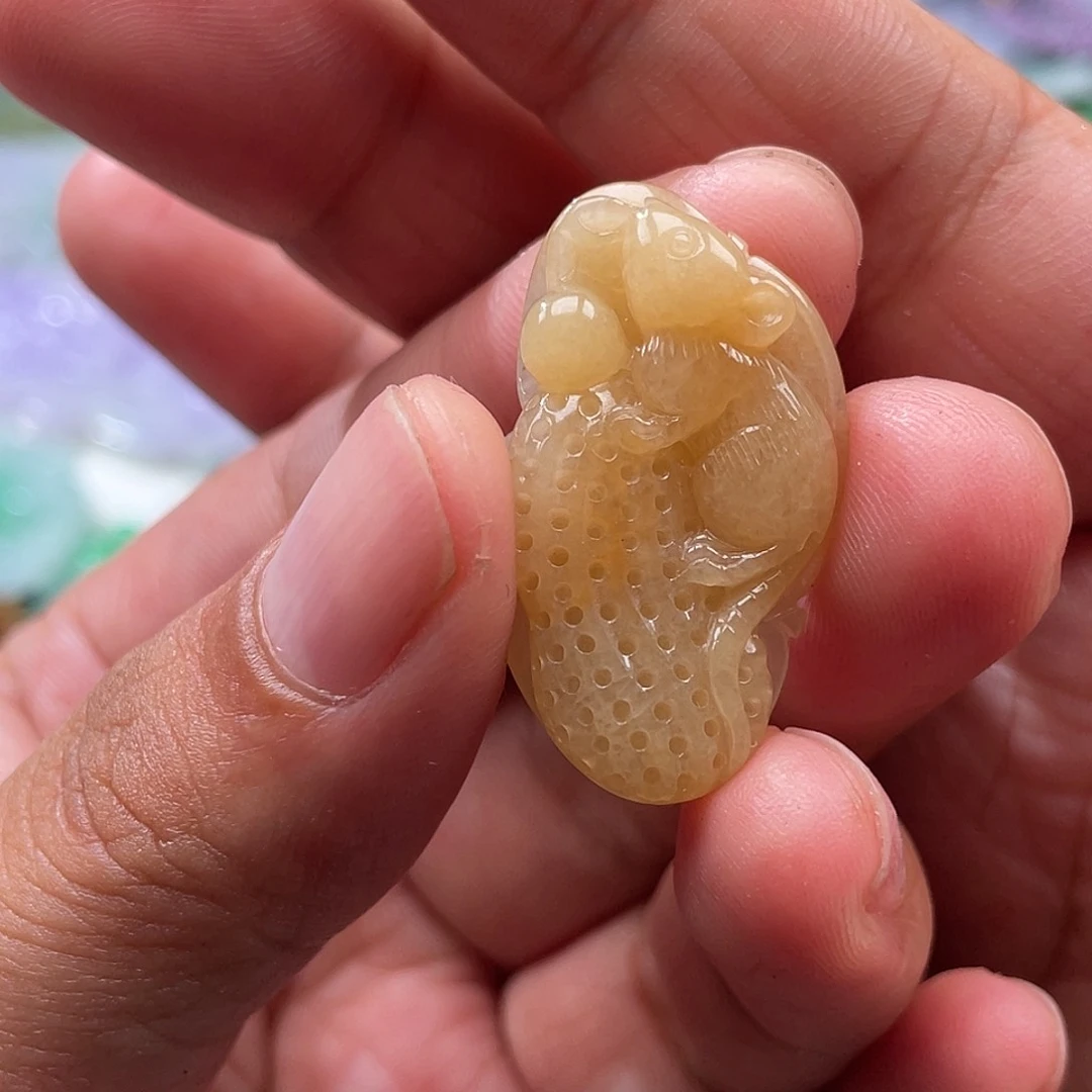 翡翠未镶嵌颈饰翡玉缘翡翠