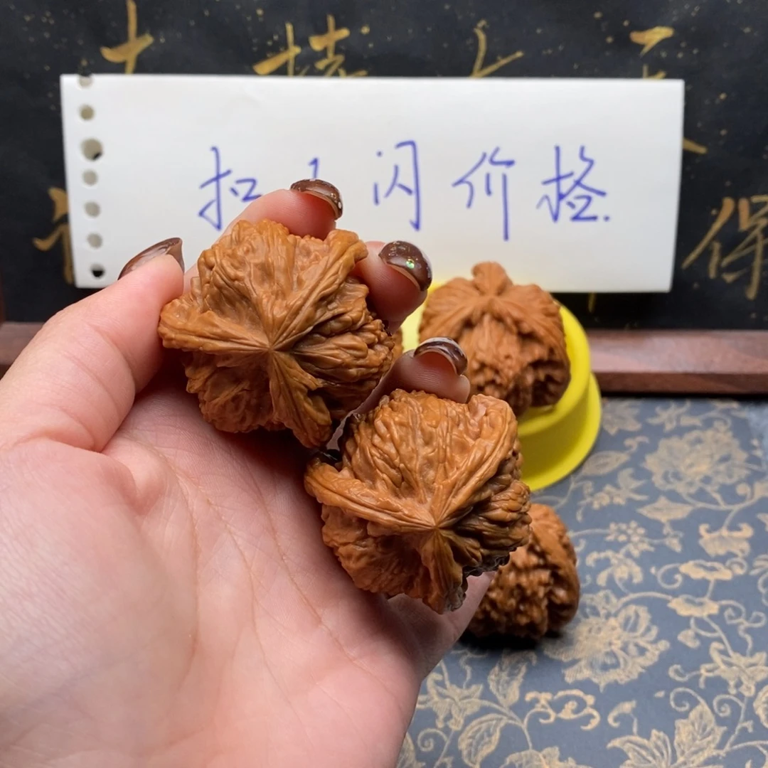 吊坠文玩核桃多****懒白狮子