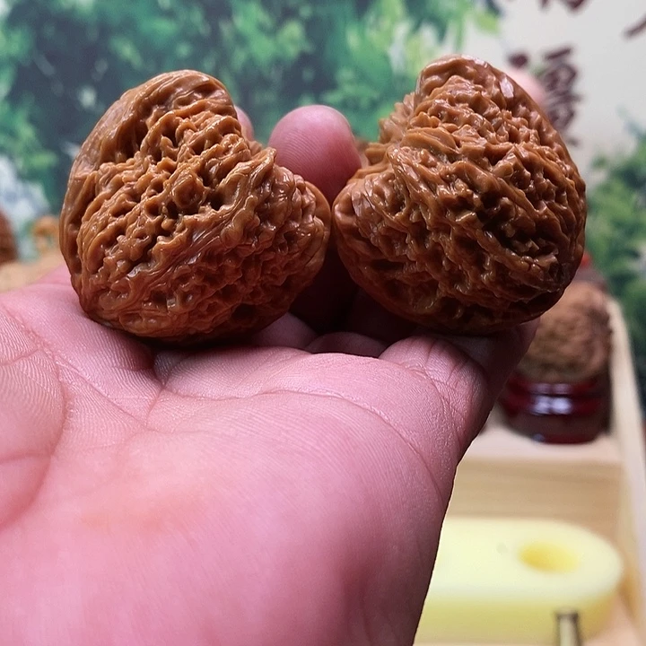 自***者吊坠文玩核桃拉丝凹底涿鹿南疆石