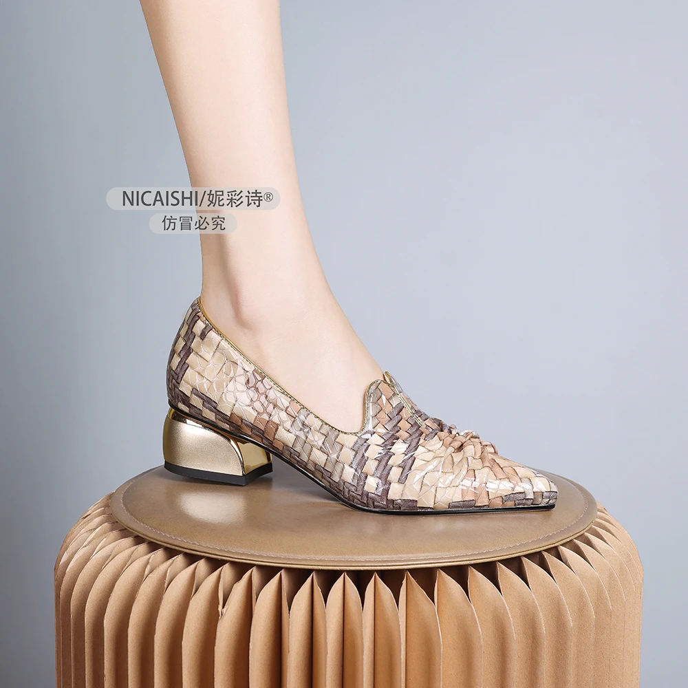 2025年新款女士时尚温柔气质粗跟单鞋简约尖头浅口软底单鞋女1211