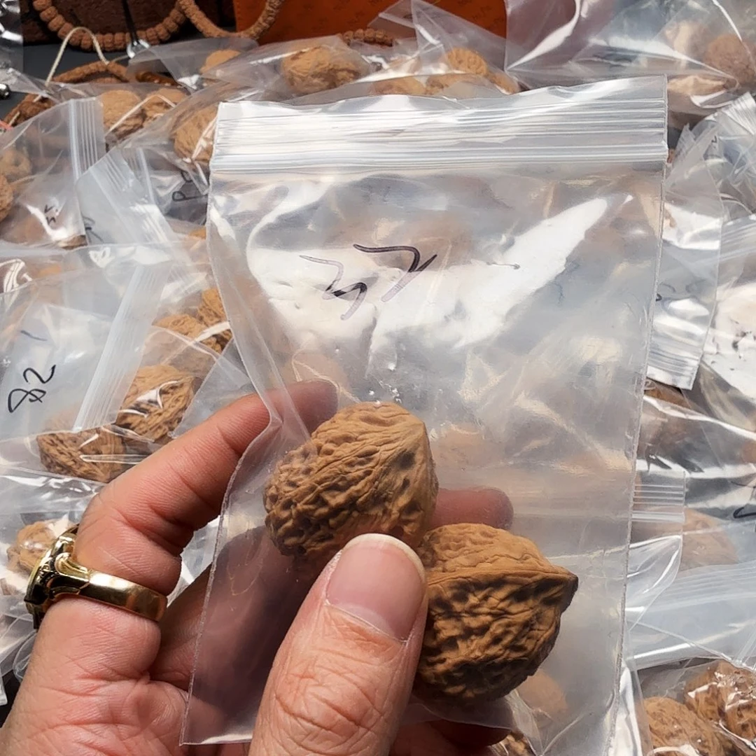 C***n吊坠金刚菩提11号