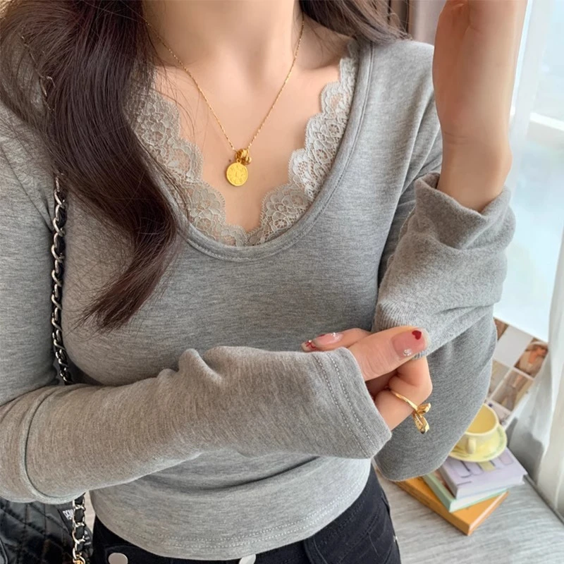 灰色磨毛加绒蕾丝打底衫女内搭2025秋冬季新款修身设计感加厚上衣