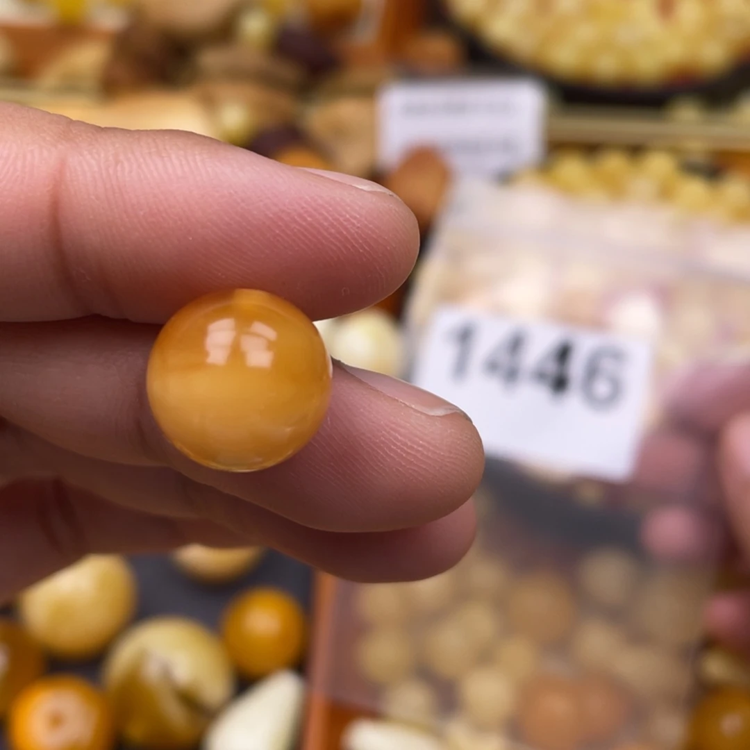 琥珀珠宝奇石未镶嵌13.4