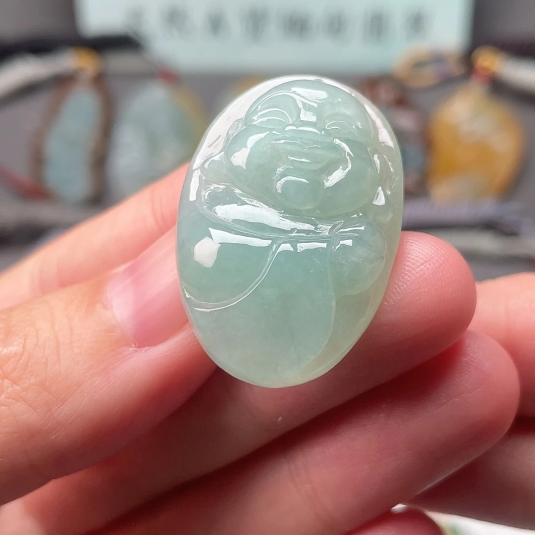 颈饰未镶嵌翡翠佛公