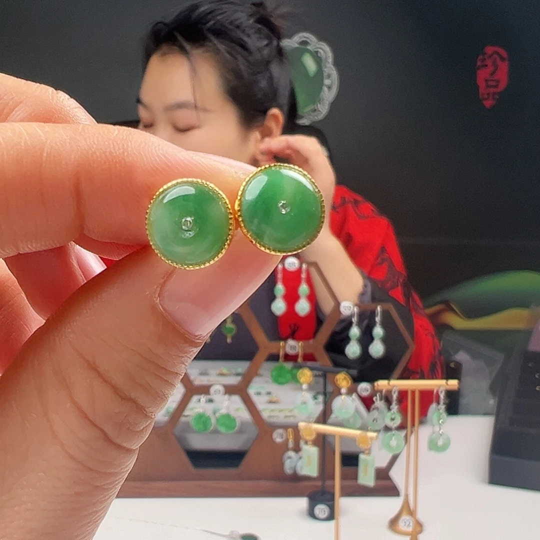 银S925镶嵌翡翠耳饰