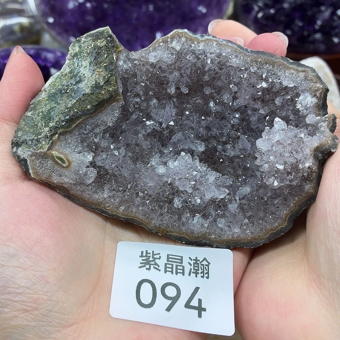 未镶嵌水晶大型摆件（非配饰）