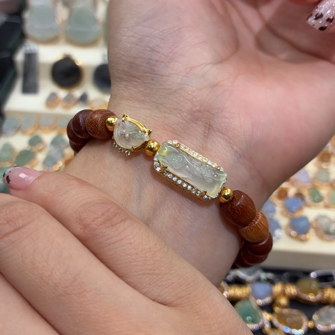 翡翠银S925镶嵌颈饰手串