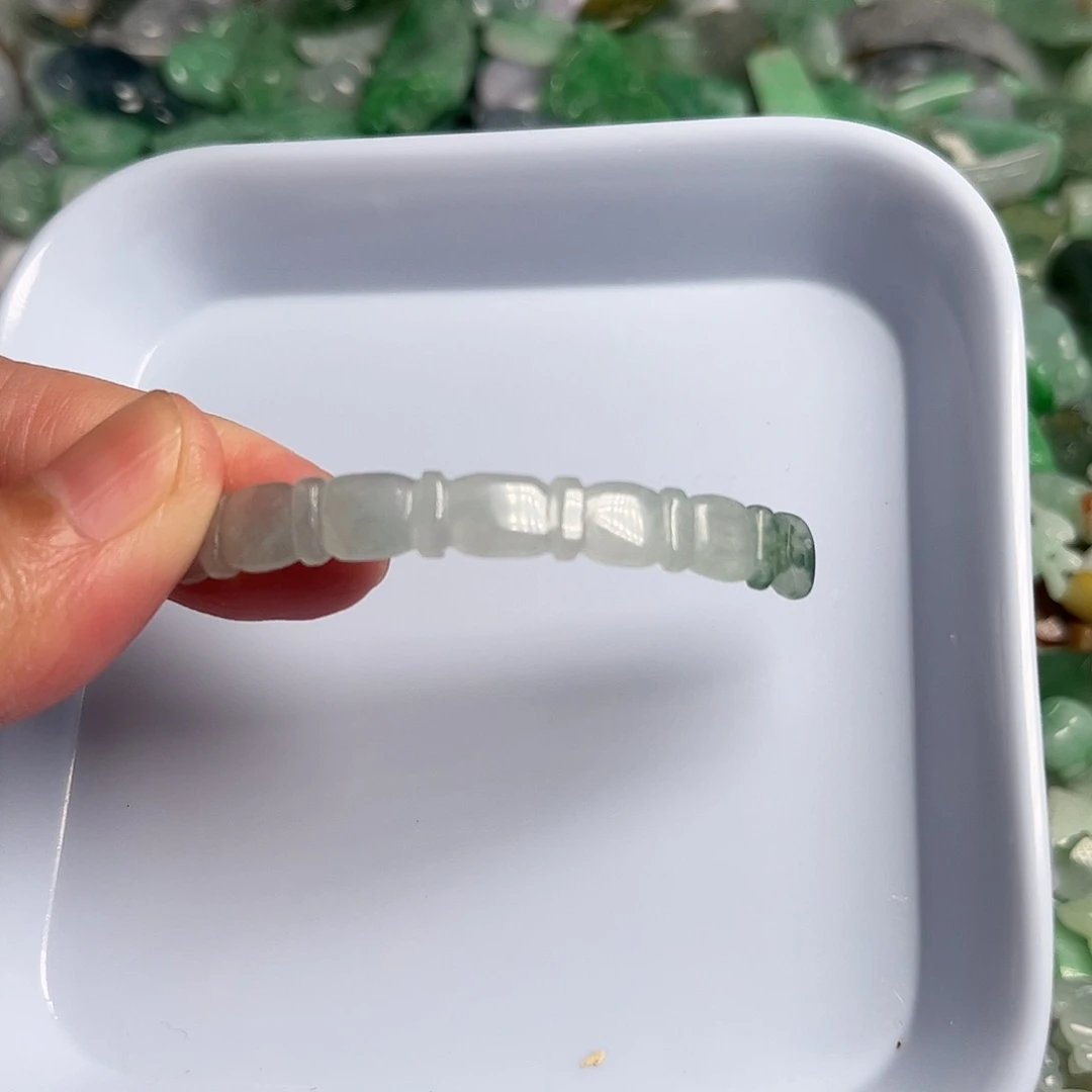 翡翠未镶嵌颈饰天然翡翠