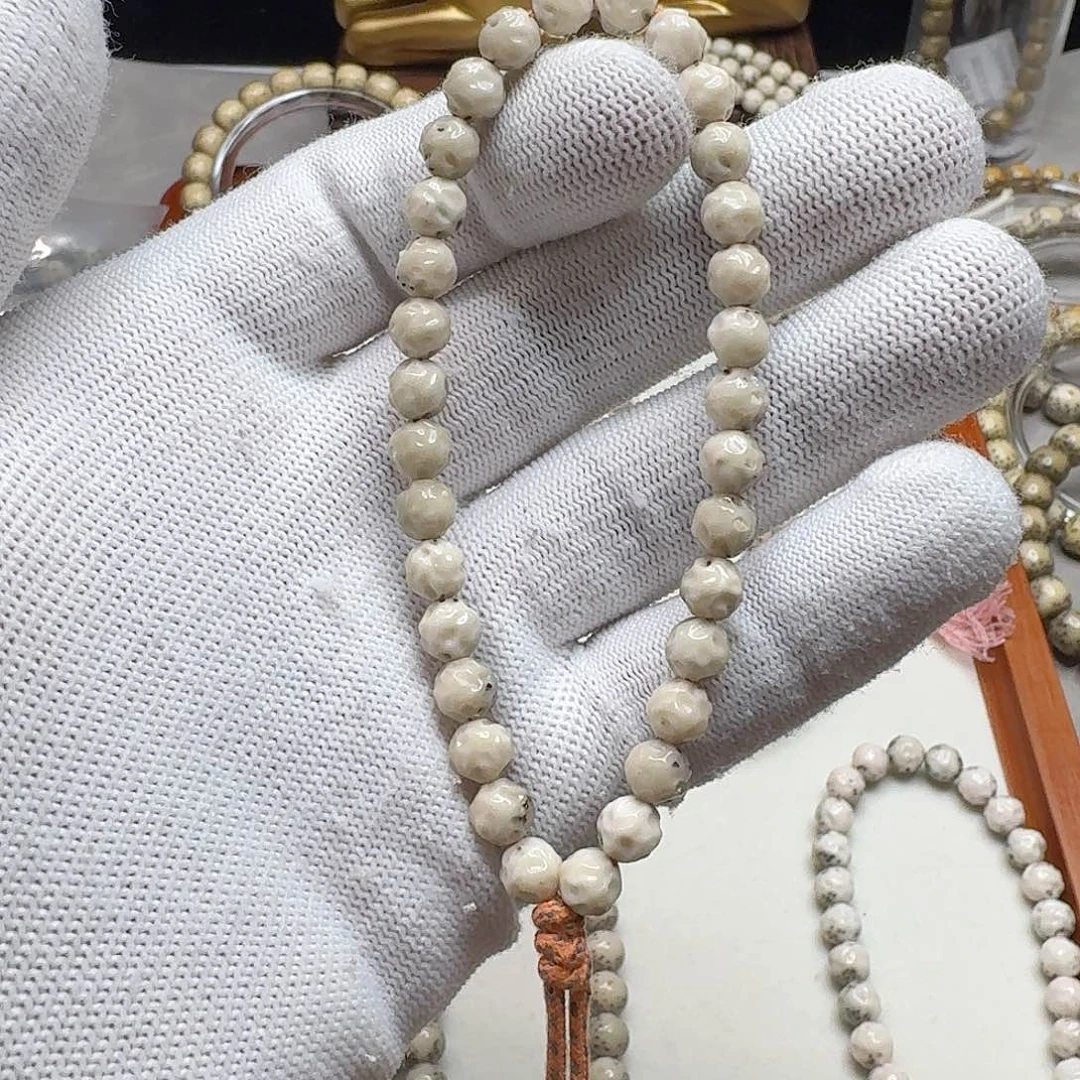 星月菩提手串石玉料7改无相手持瓷白玉化料三分之二留白小细星