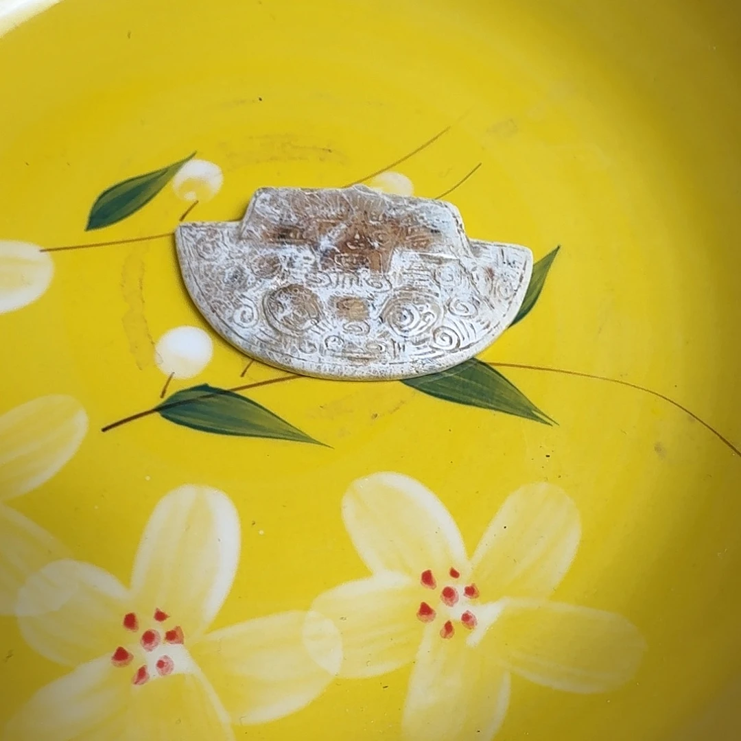 绿***山摆件精美器物釉色浑厚