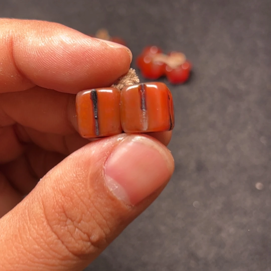 钟***晟玛瑙/玉髓未镶嵌配饰