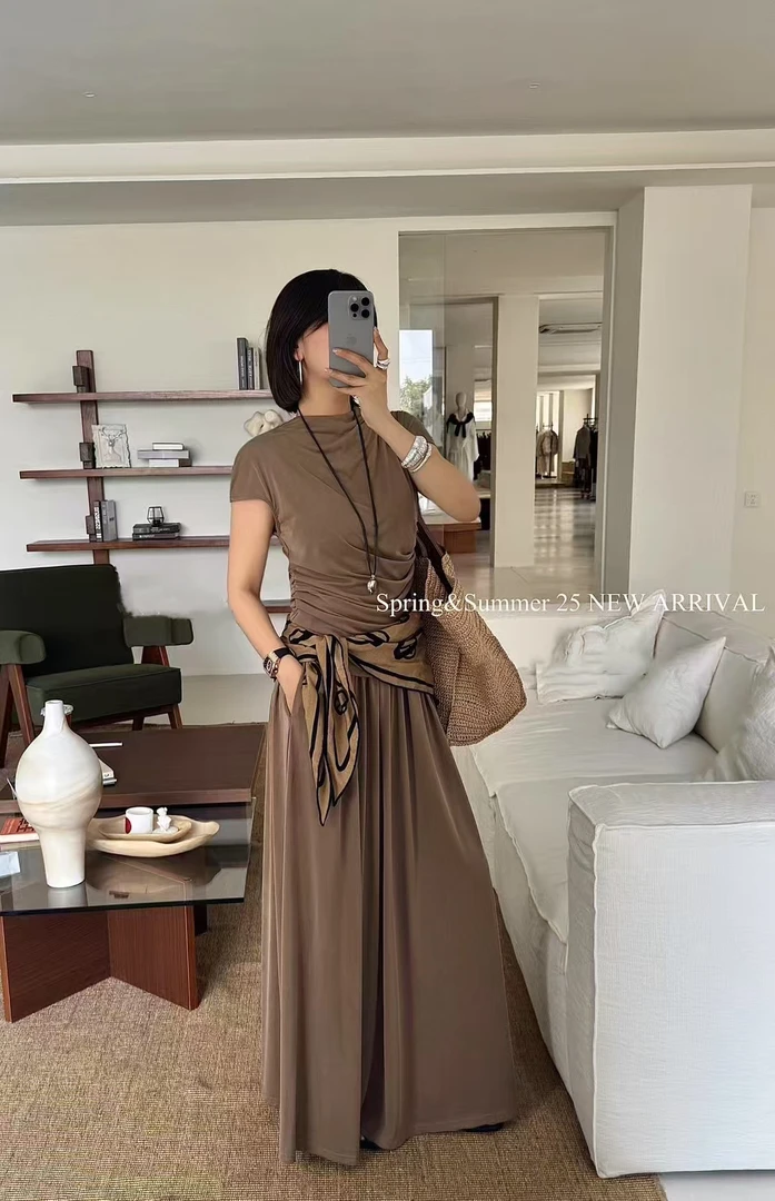 [ZJ STUDIO]夏季新款套装半高领设计感T恤   松紧腰休闲半裙套装