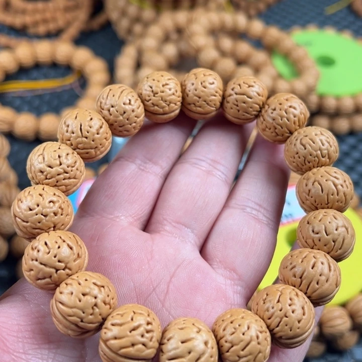 手串桃核17金丹头货