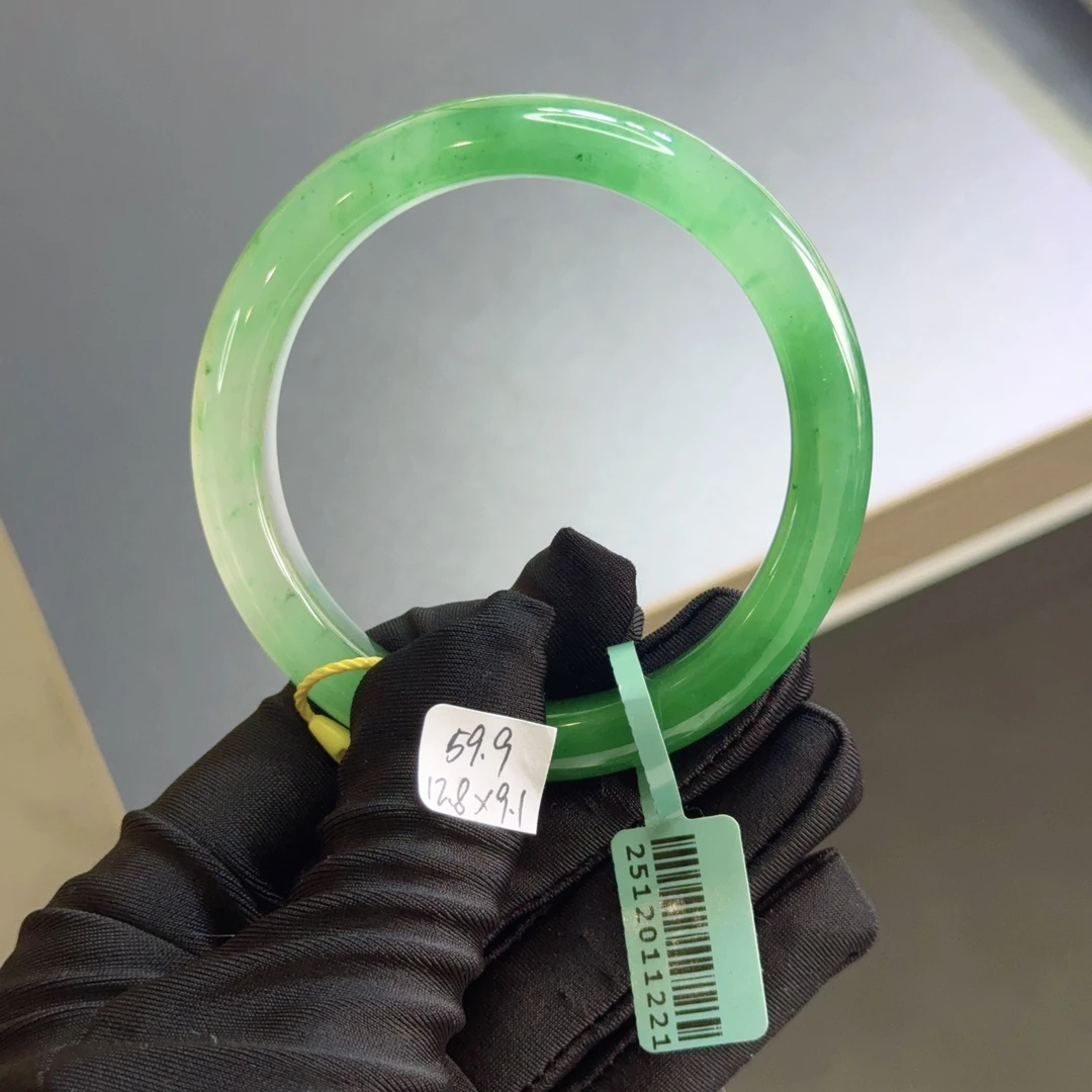 59.9圈口2512011221天然A货非洲翠手镯（撕毁标签概不退换