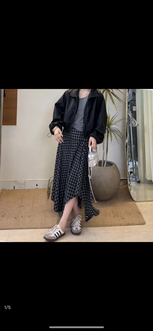 EE·韩系不规则格子半身裙