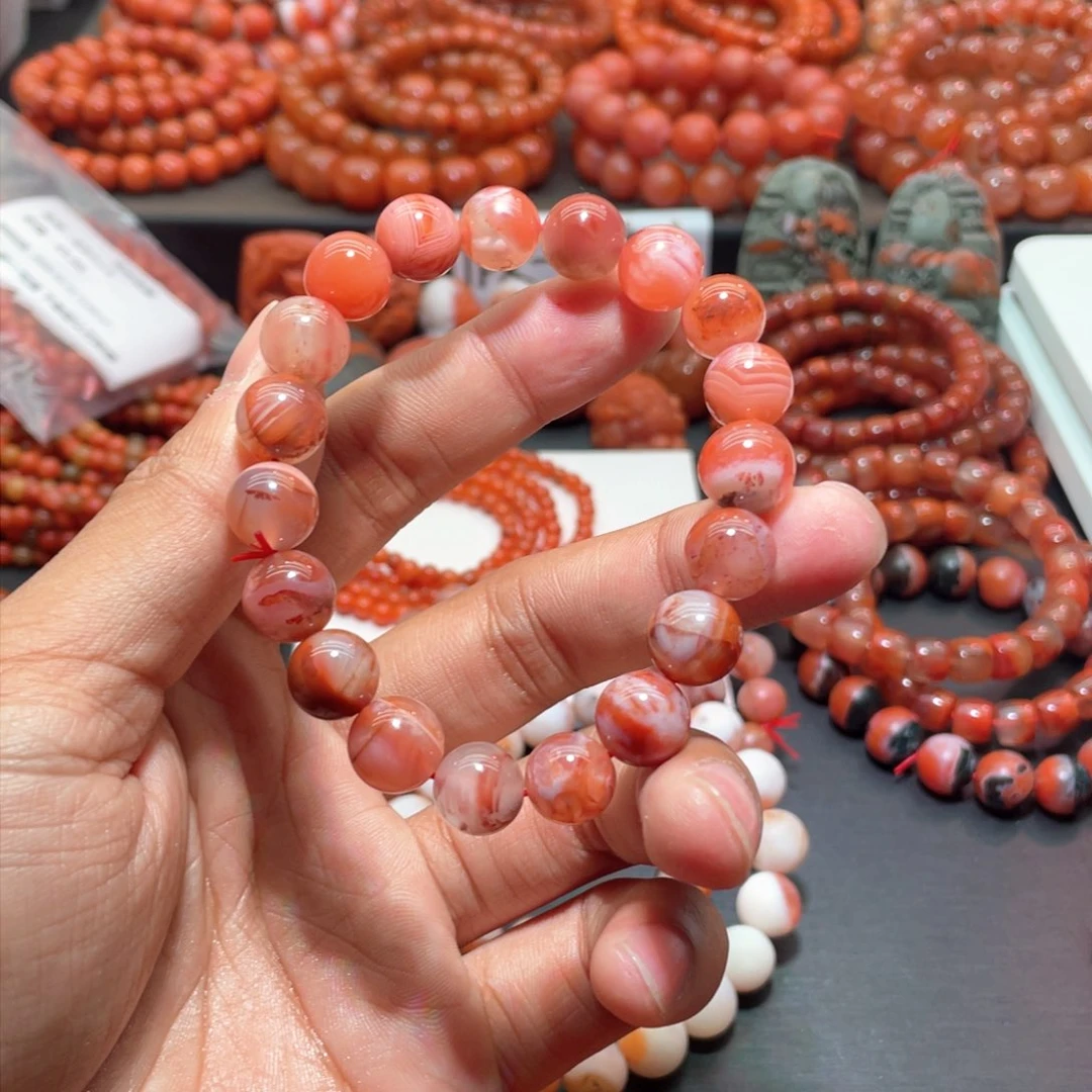 南红玛瑙手链未镶嵌