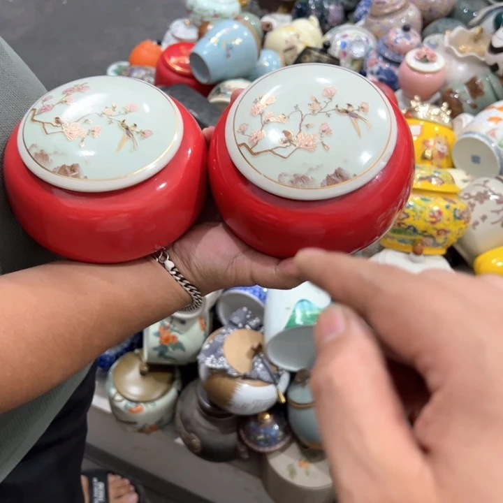 瑕疵福利品陶瓷茶叶罐介意勿拍
